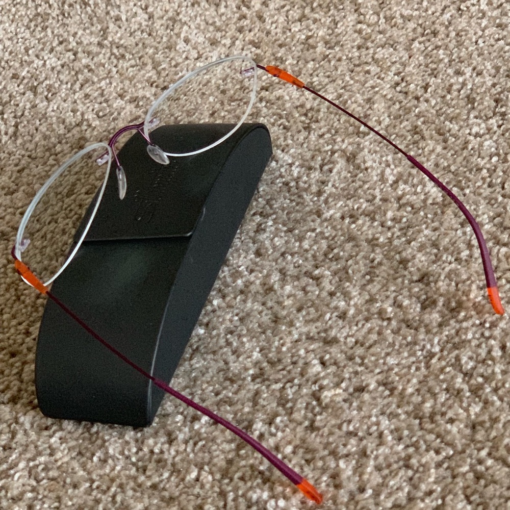 Completely Rimless Silhouette Frame - Picture 5 of 5